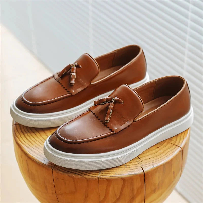 Herren Leder Loafer mit Quasten | Urban Schuhe mit Plateau Sohle braun [ Herrenkollektion - Schuhe - Elegante Schuhe ] 270 - Herren Leder Loafer mit Quasten Gratti Offiziell 