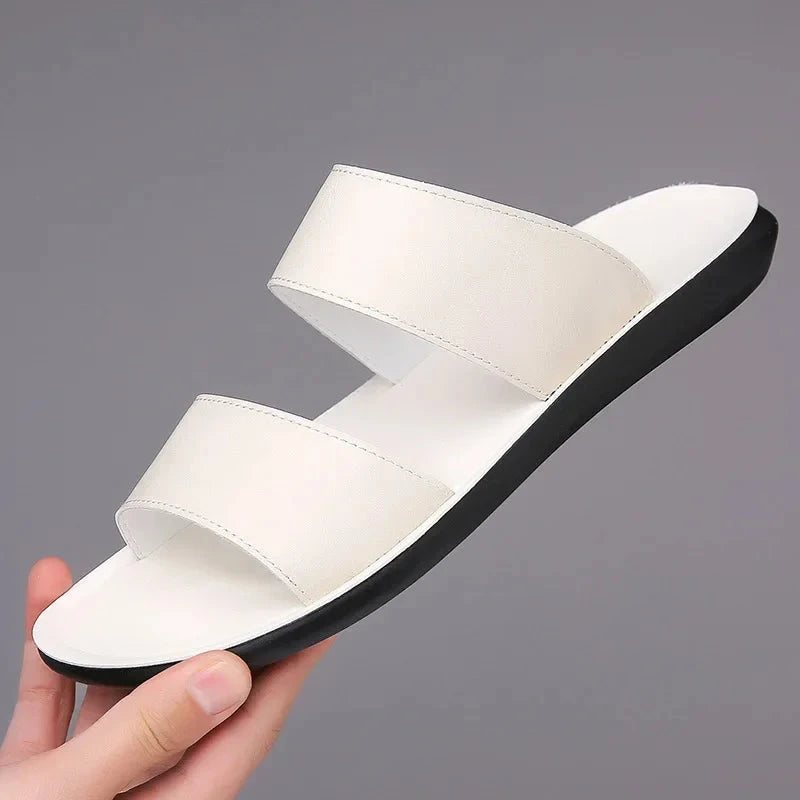 Herren Ledersandalen mit Doppelriemen | Bequeme Sommerschuhe weiß [ Herrenkollektion - Schuhe - Sandalen ] 250 - Herren Ledersandalen mit Doppelriemen Gratti Offiziell 