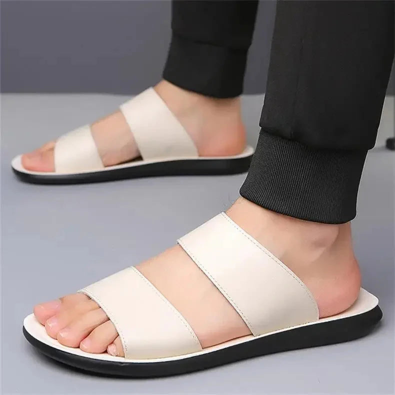 Herren Ledersandalen mit Doppelriemen | Bequeme Sommerschuhe weiß [ Herrenkollektion - Schuhe - Sandalen ] 250 - Herren Ledersandalen mit Doppelriemen Gratti Offiziell 
