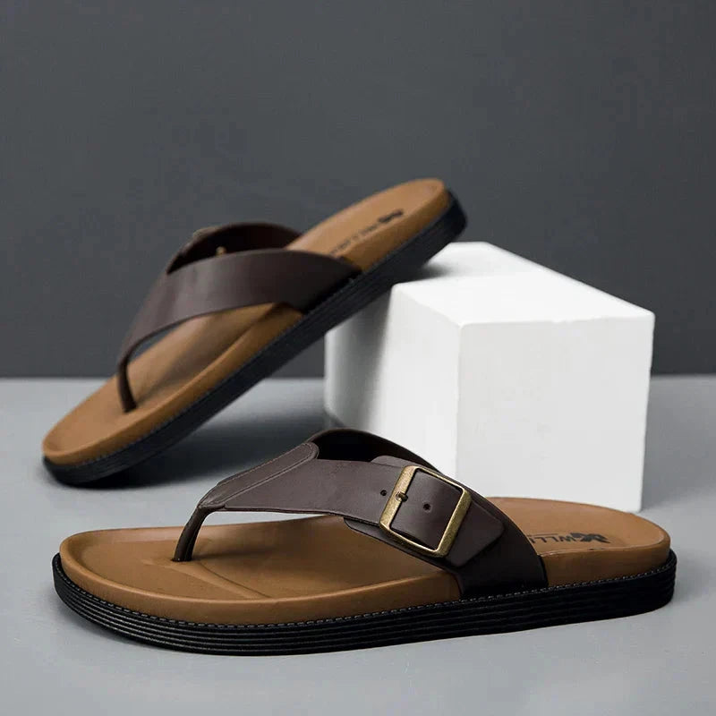 Herren Ledersandalen mit Zehensteg | Bequeme Sommerschuhe schwarz [ Herrenkollektion - Schuhe - Sandalen ] 257 - Herren Ledersandalen mit Zehensteg Gratti Offiziell 