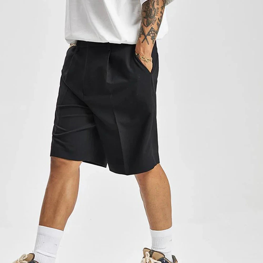 Herren Shorts mit Bundfalten | Elegante Anzugshorts in Schwarz [ Herrenkollektion - Shorts - Frühling & Sommer '25 ] 50 - Herren Shorts mit Bundfalten Gratti Paris 