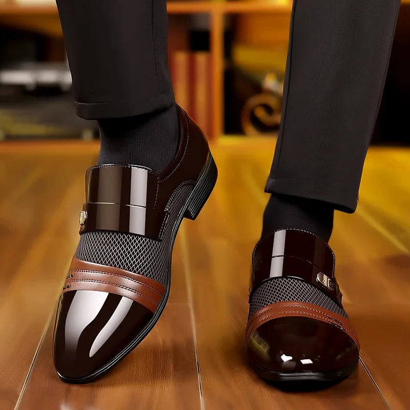 Herren Slip-On Schuhe mit Schnalle | Elegante Anzugschuhe schwarz [ Herrenkollektion - Schuhe - Elegante Schuhe ] 266 - Herren Slip-On Schuhe mit Schnalle Gratti Offiziell 